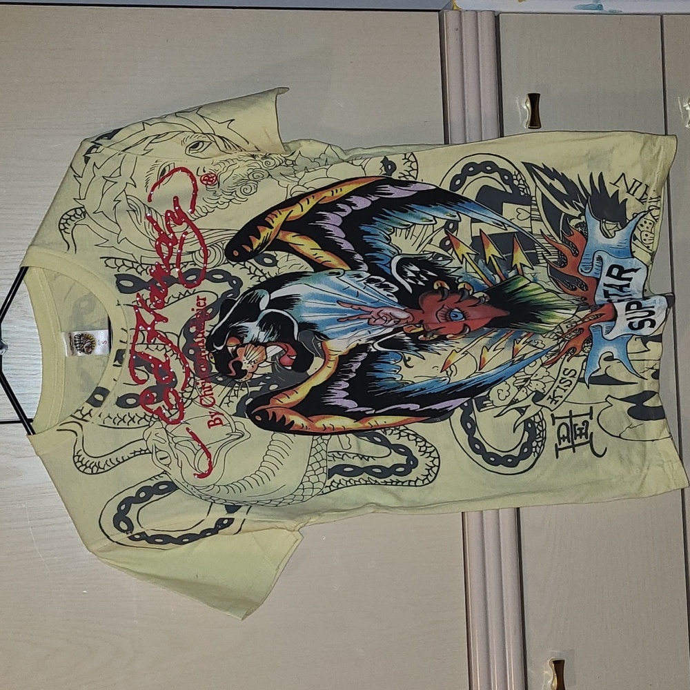 Ed Hardy t-shirt